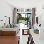 Villa Kamezí Boutique