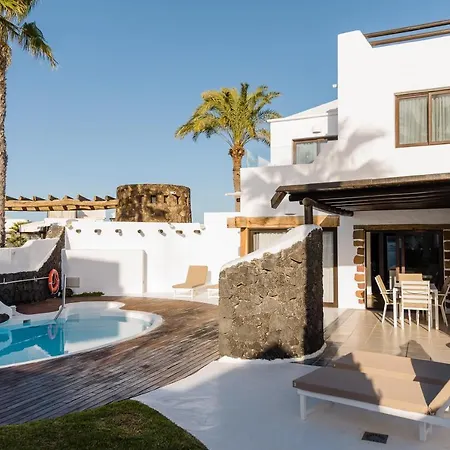 Kamezi Boutique Villa